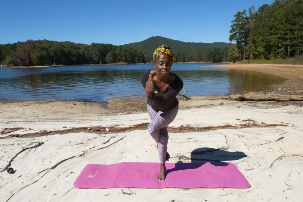 Benefits of Outdoor Yoga 10 BENEFITS OF OUTDOOR YOGA