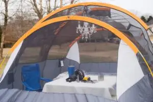 3 WAYS GLAMPING IS DIFFERENT THAN CAMPING